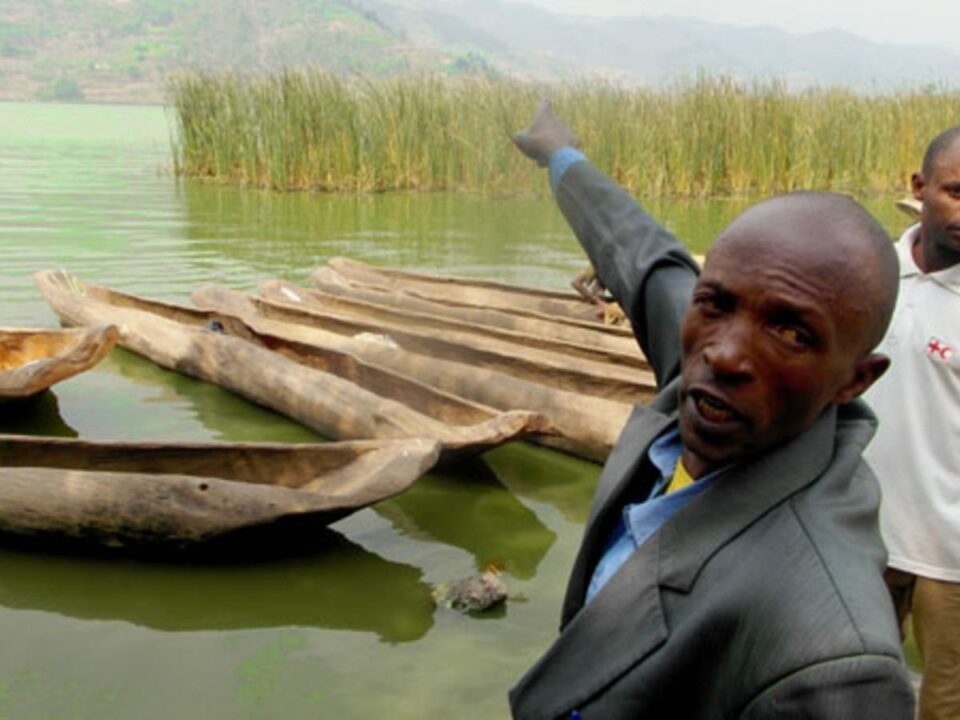 Canoeing in Lake Mulehe